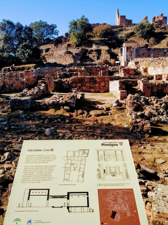 הוילה Villanueva del Rio y Minas Munigua House מראה חיצוני תמונה